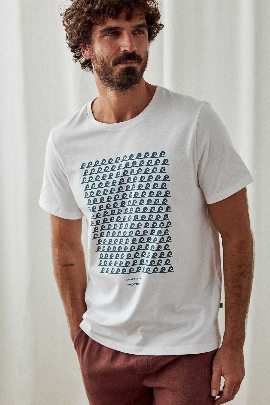 TWOTHIRDS Le Capricorne — White | T-Shirts